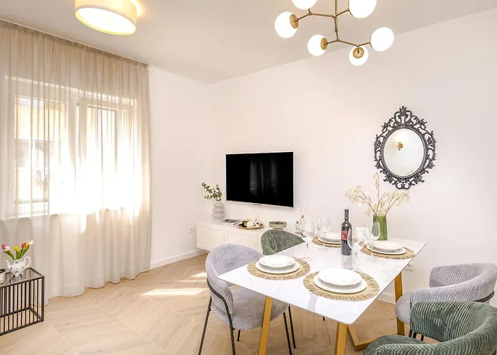 Apartamento Biondina “luxury In The Center” *