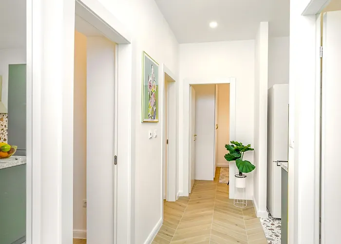 Biondina “luxury In The Center” Split